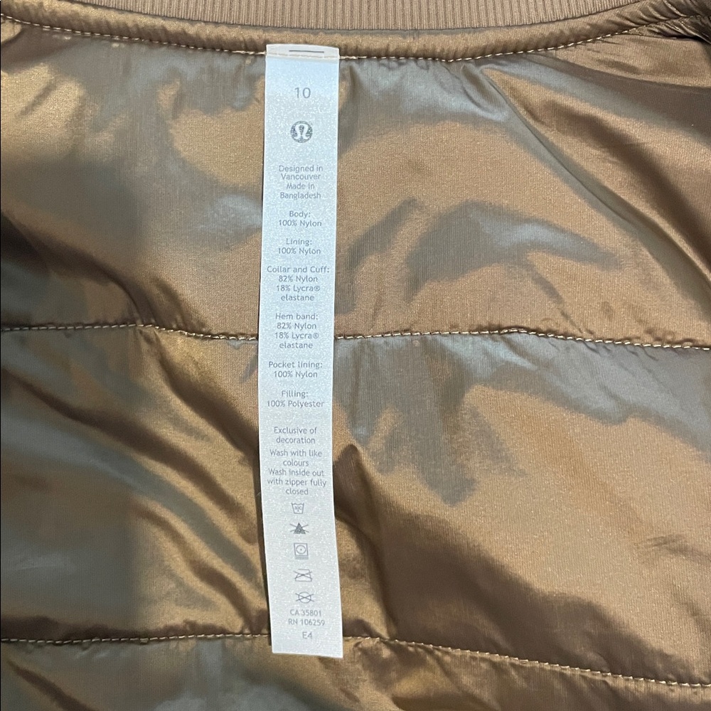 LULULEMON Non-stop  Bomber Reversible Jacket, Size 10 - Picture 4 of 16